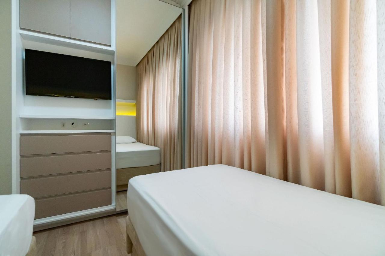 Varandas Do Atlantico - Apartamento Impecavel Em Condo Pe Na Areia Bombinhas Exterior photo